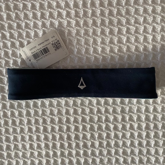 ivivvc by Lululemon Back 2 Back Headband - Picture 2 of 6